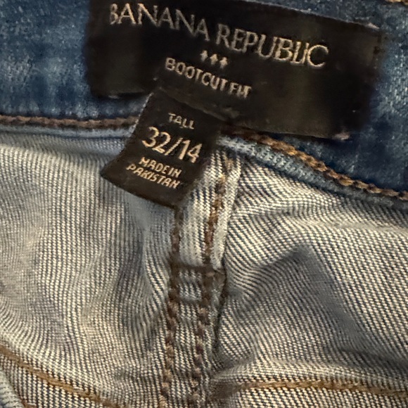 Banana Republic Classic Blue Straight Leg Jeans size 32/14 great jeans!!! - Picture 5 of 6